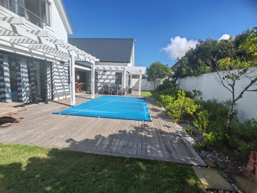 4 Bedroom Property for Sale in St Francis Links Eastern Cape